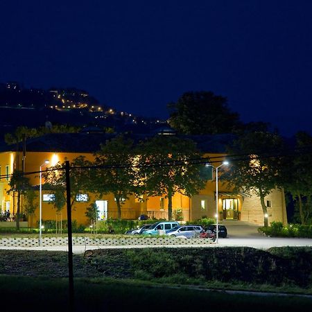 Relais Villa Fornari Camerino Exterior foto