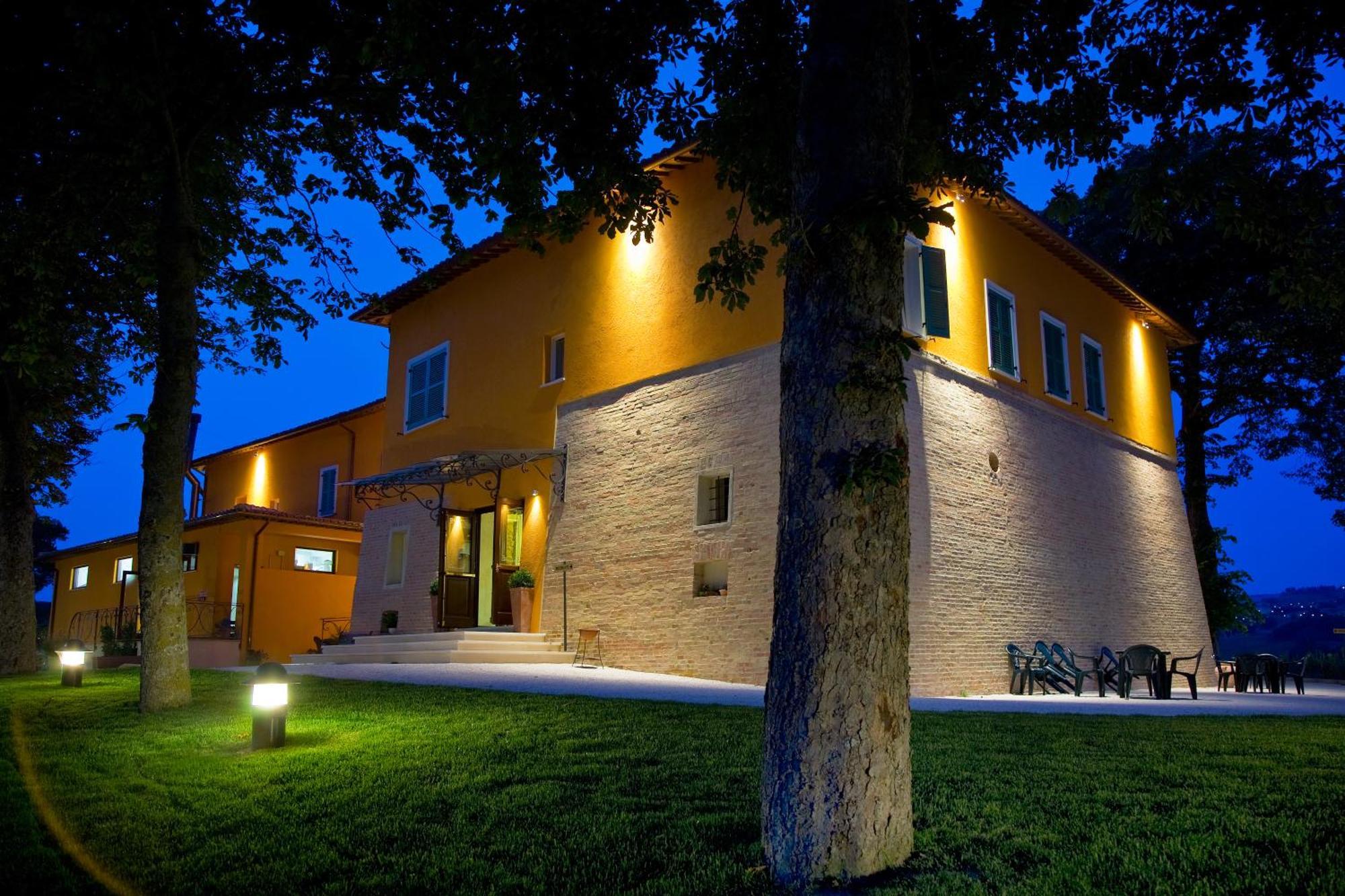 Relais Villa Fornari Camerino Exterior foto