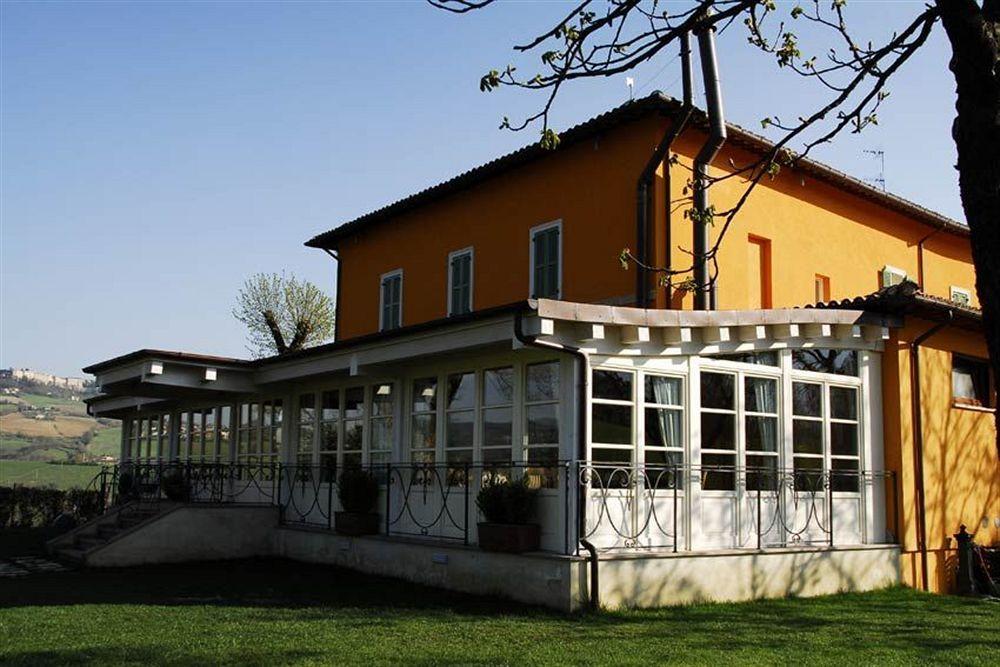Relais Villa Fornari Camerino Exterior foto