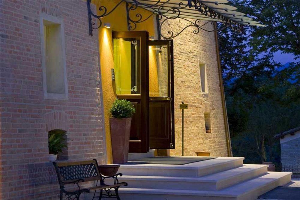 Relais Villa Fornari Camerino Exterior foto